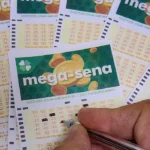 Mega-Sena acumula novamente e prêmio principal vai para R$ 62 milhões