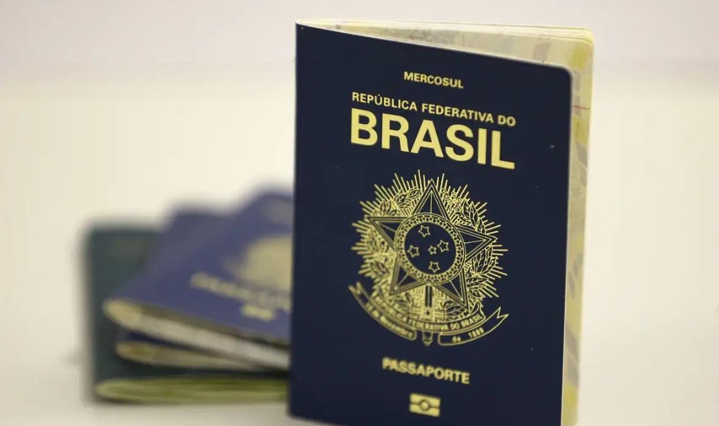 Leia mais sobre o artigo Passaporte brasileiro sobe no ranking dos mais poderosos do mundo em 2025