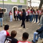 Estudantes participam de tertúlia em homenagem aos 114 anos de Newton Braga