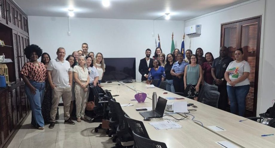 Leia mais sobre o artigo CONSEMCA empossa conselheiros para o biênio 2026–2028 em Cachoeiro